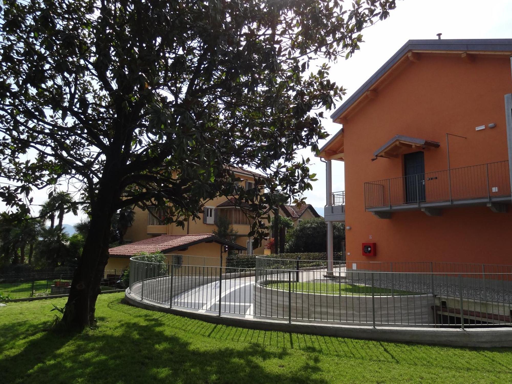 Helianthus Residence Cannero Riviera Exterior photo