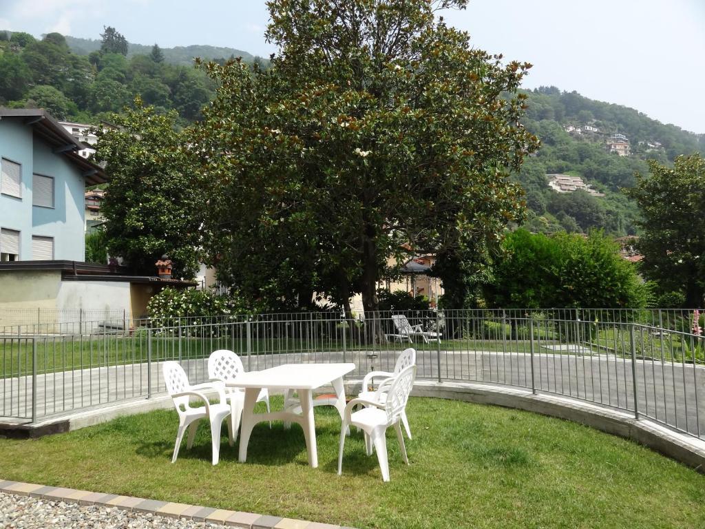Helianthus Residence Cannero Riviera Exterior photo